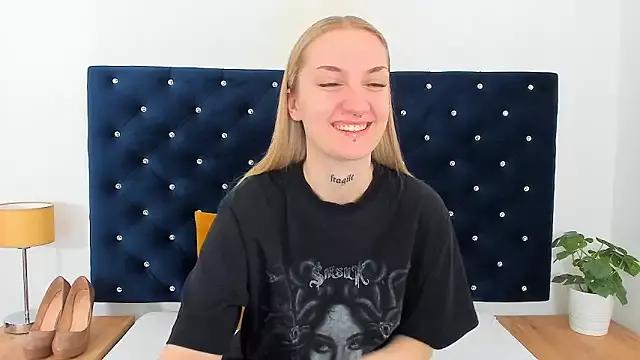 AlexaTease from StripChat is Freechat