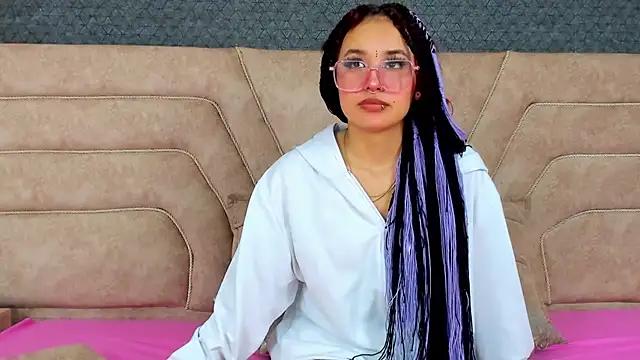 Check-out your craziest wishes with our pick of gaming cams models, featuring big knockers, round tails and tight twats.