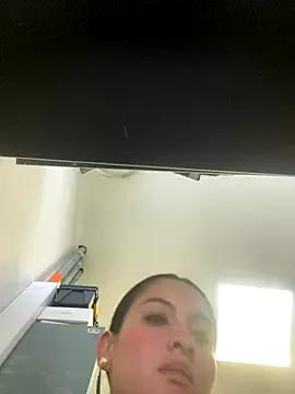Alice_GS from StripChat is Freechat