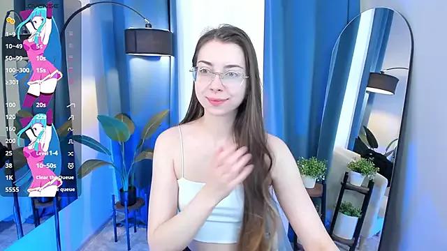 Check-out your craziest wishes with our pick of gaming cams models, featuring big knockers, round tails and tight twats.