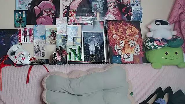 Check-out your craziest wishes with our pick of gaming cams models, featuring big knockers, round tails and tight twats.