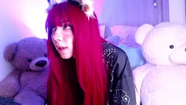 Check-out your craziest wishes with our pick of gaming cams models, featuring big knockers, round tails and tight twats.