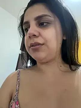 AliceGarc from StripChat is Freechat