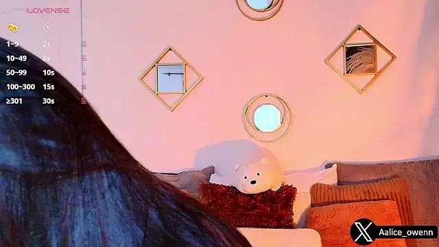 Check-out your craziest wishes with our pick of gaming cams models, featuring big knockers, round tails and tight twats.