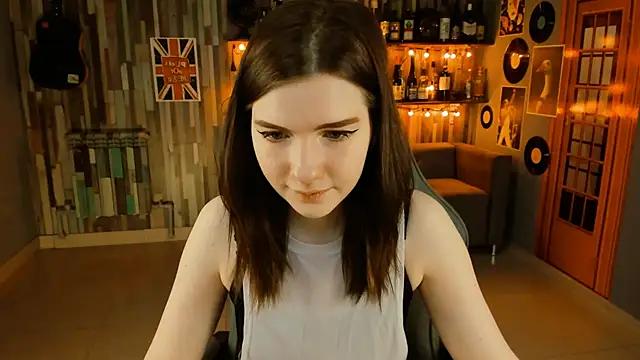 Check-out your craziest wishes with our pick of gaming cams models, featuring big knockers, round tails and tight twats.