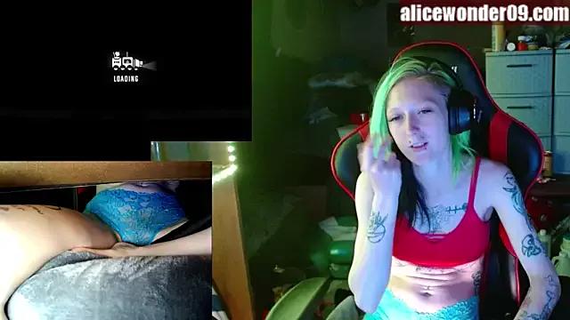 Check-out your craziest wishes with our pick of gaming cams models, featuring big knockers, round tails and tight twats.