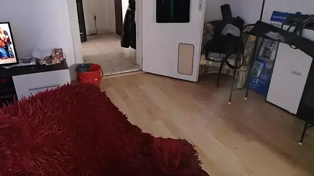 Aliens4twenty from StripChat is Freechat