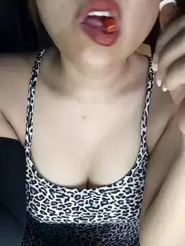 Alina-222 from StripChat is Freechat