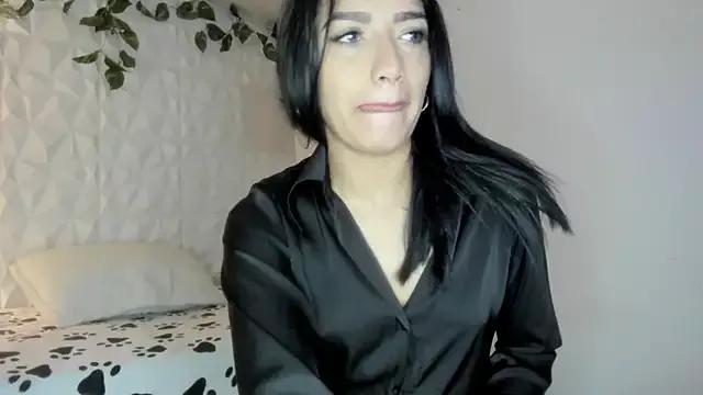 Alina_Argi from StripChat is Freechat