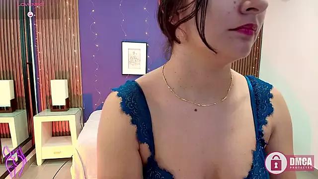 alina_martinelli from StripChat is Freechat