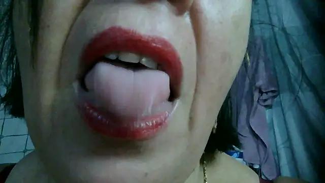 alina_maturehot from StripChat is Freechat