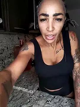 Alison_fitness from StripChat is Freechat
