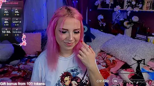 Check-out your craziest wishes with our pick of gaming cams models, featuring big knockers, round tails and tight twats.