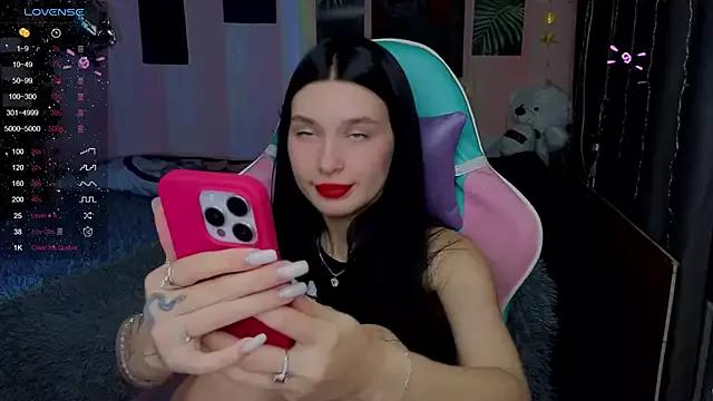 Amanda_Tender from StripChat is Freechat