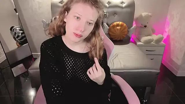 Amanda_Watson_ from StripChat is Freechat