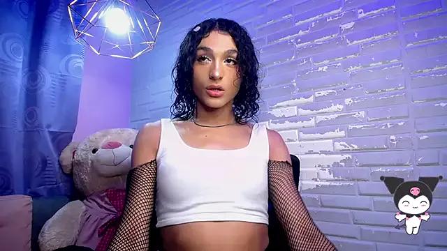 AmandaBleade from StripChat is Freechat