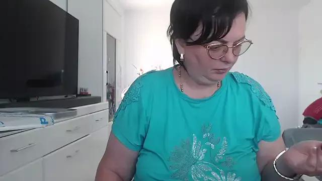 Amandamuller1982 from StripChat is Freechat
