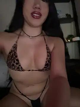 Check-out your craziest wishes with our pick of gaming cams models, featuring big knockers, round tails and tight twats.