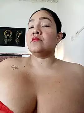 amaranta_rouse from StripChat is Freechat