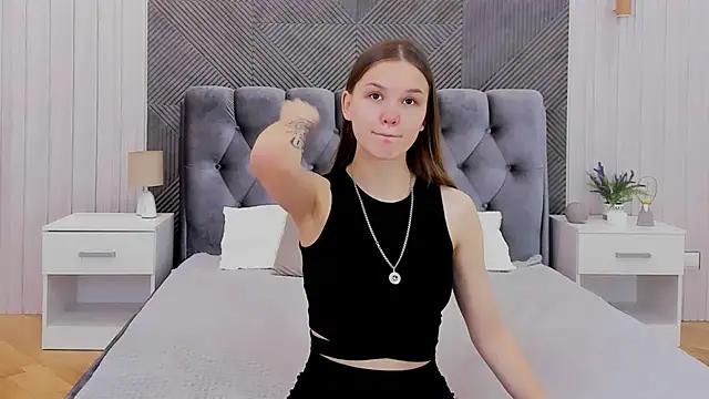 Check-out your craziest wishes with our pick of gaming cams models, featuring big knockers, round tails and tight twats.