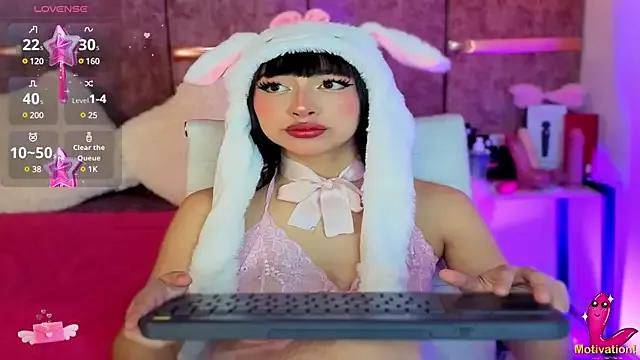 Check-out your craziest wishes with our pick of gaming cams models, featuring big knockers, round tails and tight twats.