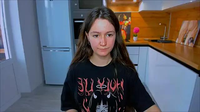 ameli_moon from StripChat is Freechat
