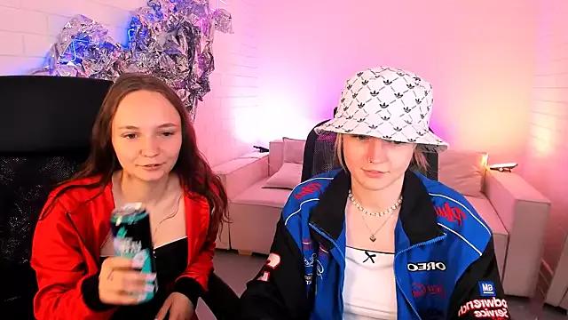 Check-out your craziest wishes with our pick of gaming cams models, featuring big knockers, round tails and tight twats.