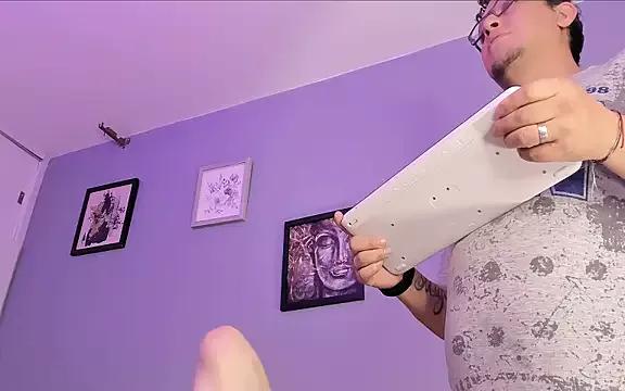 Check-out your craziest wishes with our pick of gaming cams models, featuring big knockers, round tails and tight twats.