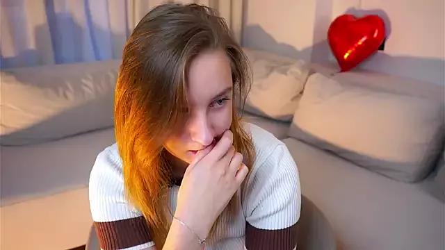 AmieeDorich from StripChat is Freechat
