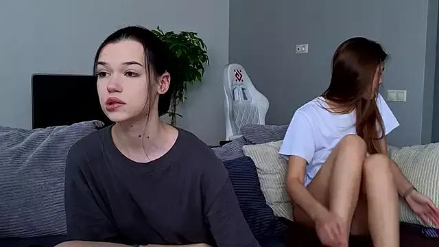 AmmyAndMira from StripChat is Freechat