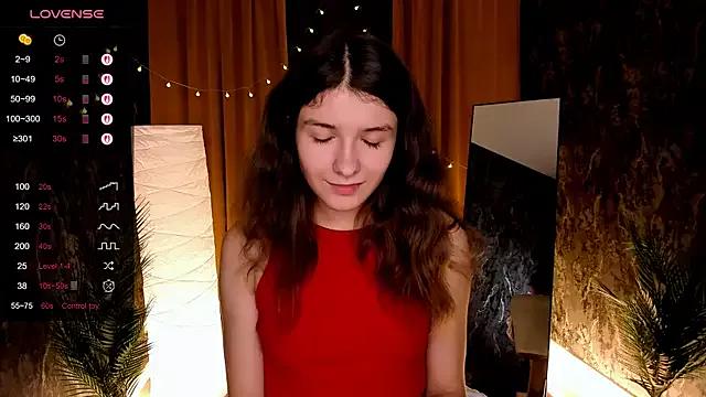 amy_cute_cat from StripChat is Freechat