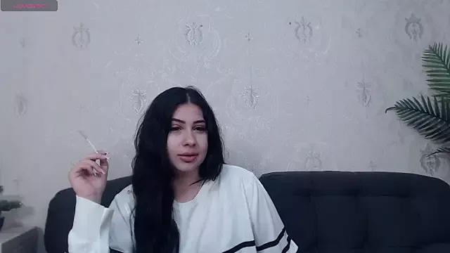 AnaysDivine from StripChat is Freechat