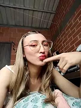 Andrea_camilaaa from StripChat is Freechat