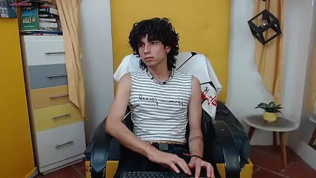 andres_ocasio from StripChat is Freechat