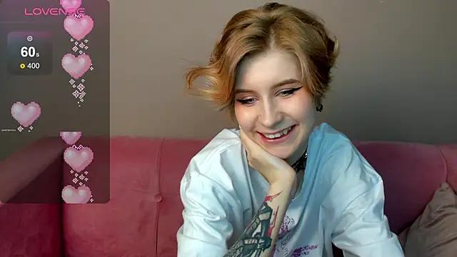 Check-out your craziest wishes with our pick of gaming cams models, featuring big knockers, round tails and tight twats.