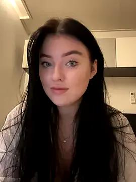 Angela_Fosterr from StripChat is Freechat