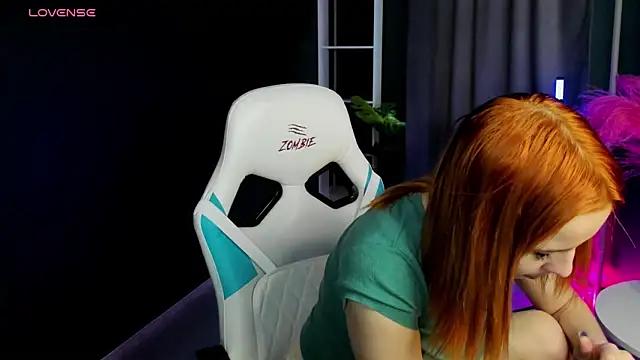 Check-out your craziest wishes with our pick of gaming cams models, featuring big knockers, round tails and tight twats.