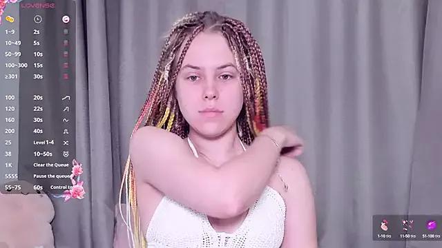 AngelAnty from StripChat is Freechat