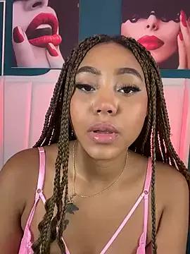 AngelaRoberts from StripChat is Freechat
