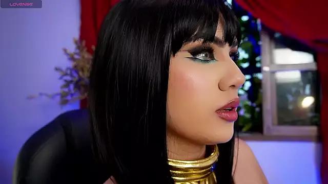 Check-out your craziest wishes with our pick of gaming cams models, featuring big knockers, round tails and tight twats.