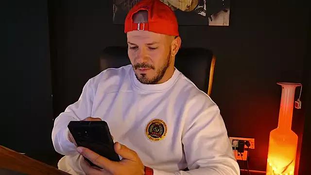 Check-out your craziest wishes with our pick of gaming cams models, featuring big knockers, round tails and tight twats.