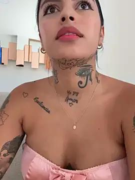 Check-out your craziest wishes with our pick of gaming cams models, featuring big knockers, round tails and tight twats.