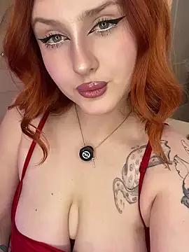 Check-out your craziest wishes with our pick of gaming cams models, featuring big knockers, round tails and tight twats.