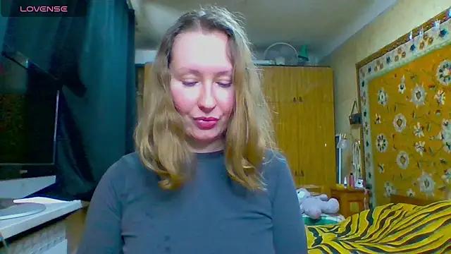 AnnaXLovers from StripChat