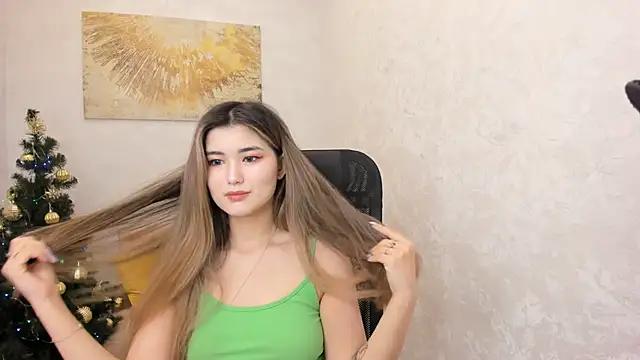 Check-out your craziest wishes with our pick of gaming cams models, featuring big knockers, round tails and tight twats.