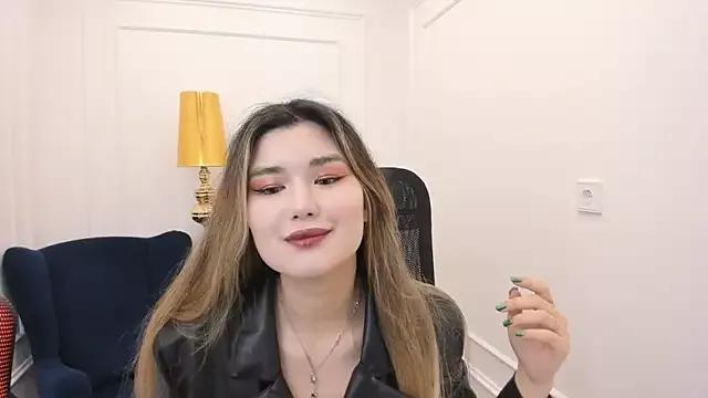 AnneTLi from StripChat is Freechat