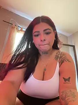 Check-out your craziest wishes with our pick of gaming cams models, featuring big knockers, round tails and tight twats.