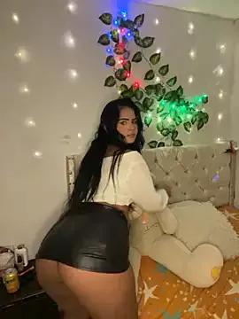 Annievergara from StripChat is Freechat