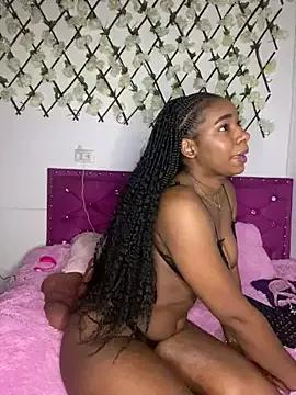 Anny-Hott from StripChat is Freechat