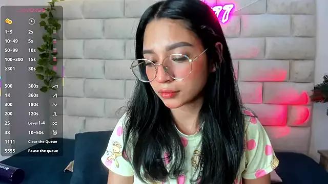 AnnyCoopper from StripChat is Freechat